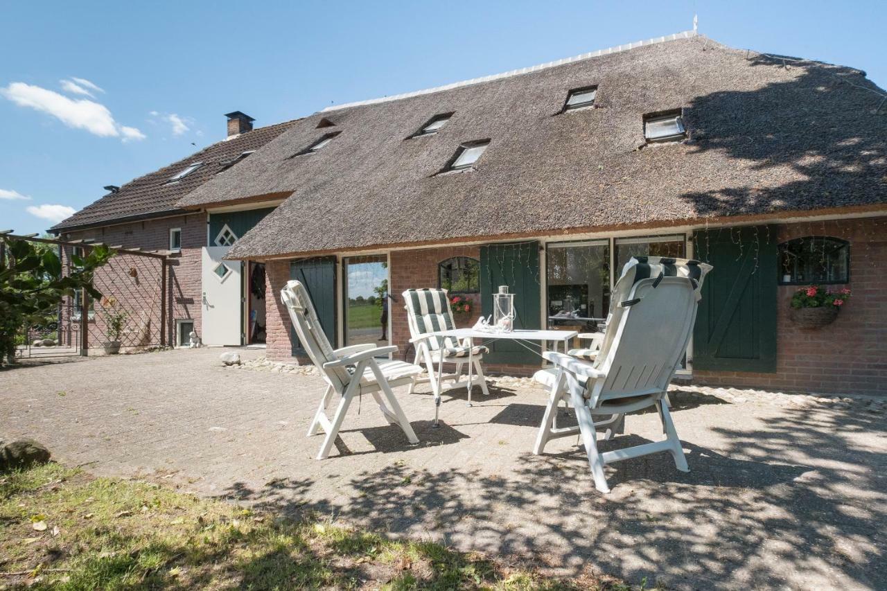 Appartement De Berghoeve Ruinen Exterior photo